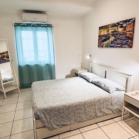 Cantelmo Apartment Napoli Esterno foto